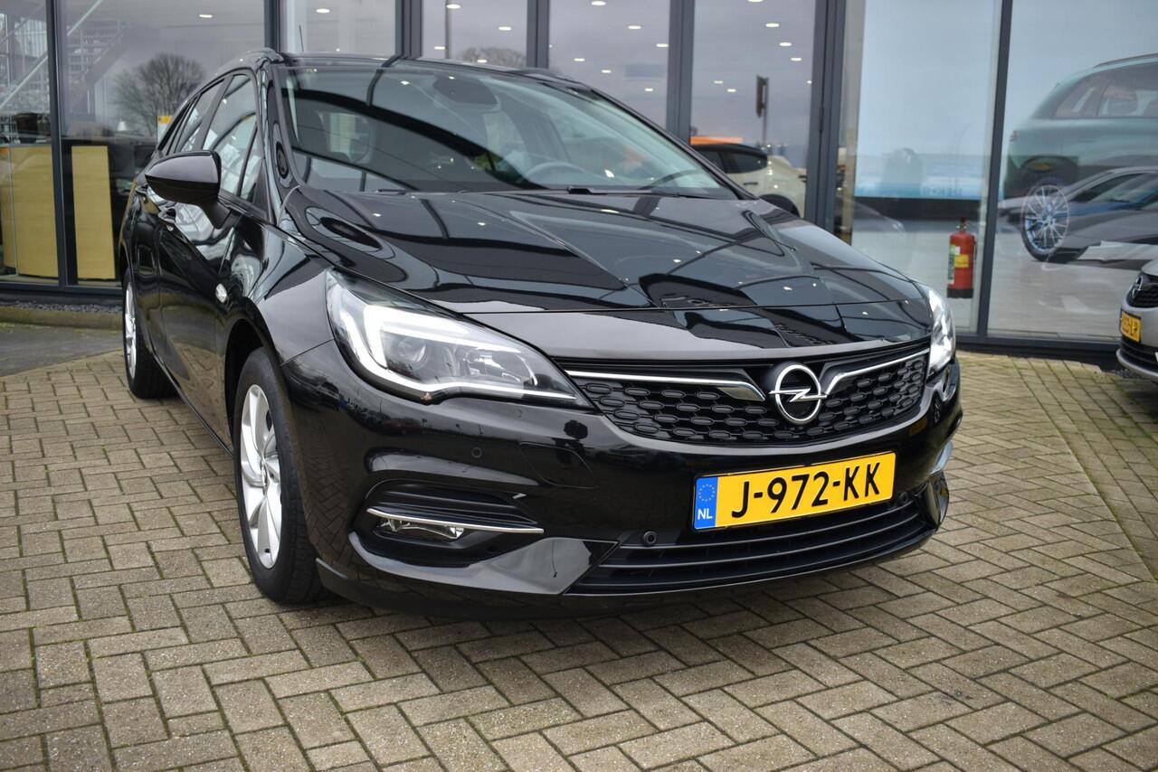 Opel ASTRA Sports Tourer 1.2 Edition NAVI / CAMERA / ECCC