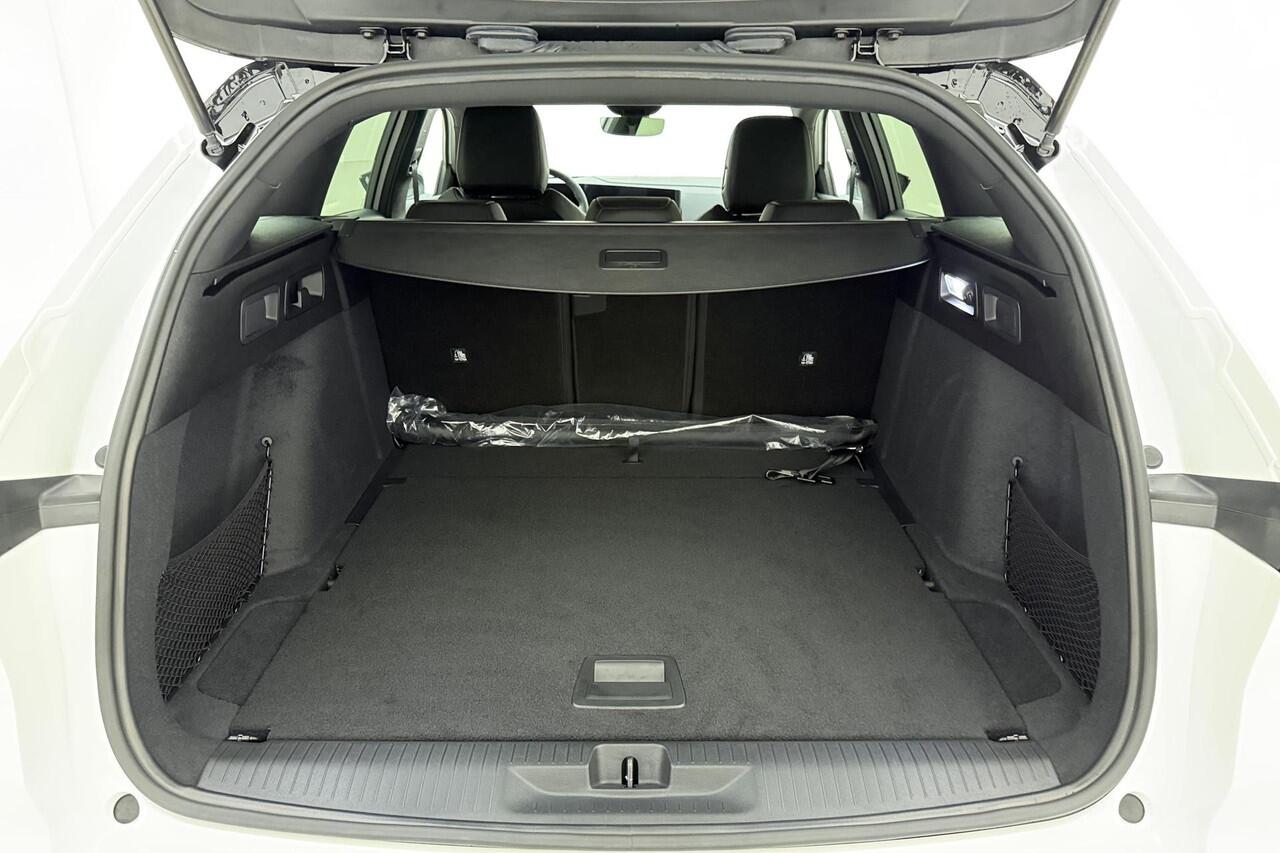 Opel ASTRA Sports Tourer 1.2 Level 4 | Apple carplay/Android auto | Achteruitrijcamera | Adaptive cruise | Keyless entry+start | Climate control |