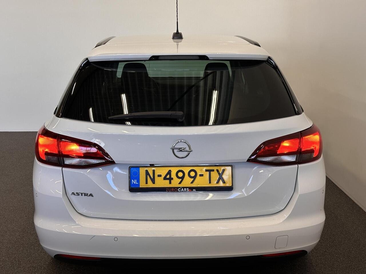 Opel ASTRA Sports Tourer 1.2 Design & Tech | Full LED | Climate Control | Navigatie | Apple Carplay/Android Auto | PDC V+A | Camera | Cruise Control | AGR Comfortstoel | Lane Assist | Privacy Glass | Gloss Black Pack