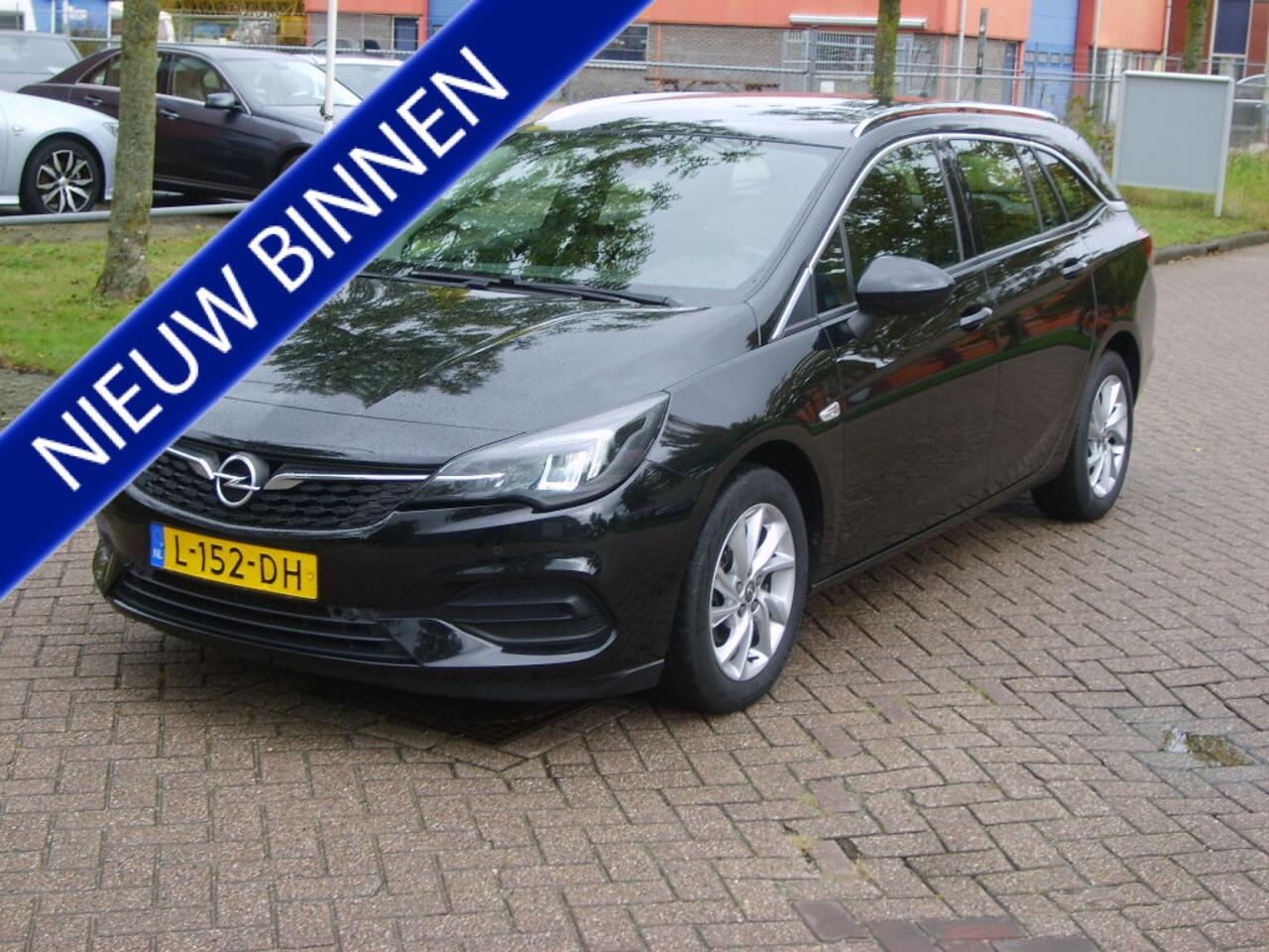 Opel ASTRA Sports Tourer 1.4 Business Elegance Automaat