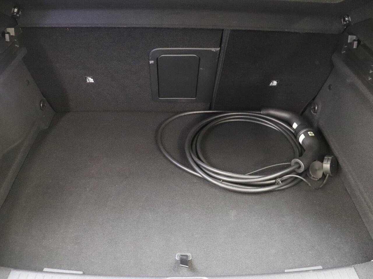 Opel ASTRA 1.6 Turbo Plug In Hybrid GS Plug-in Hybrid 180 PK UITVERKOOP !!