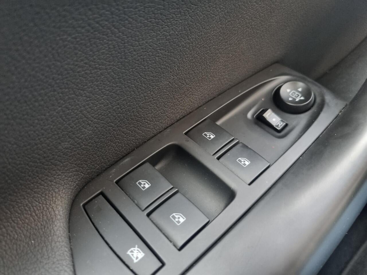 Opel ASTRA Sports Tourer 1.2 Elegance NAVI / CAMERA / LED / PDC