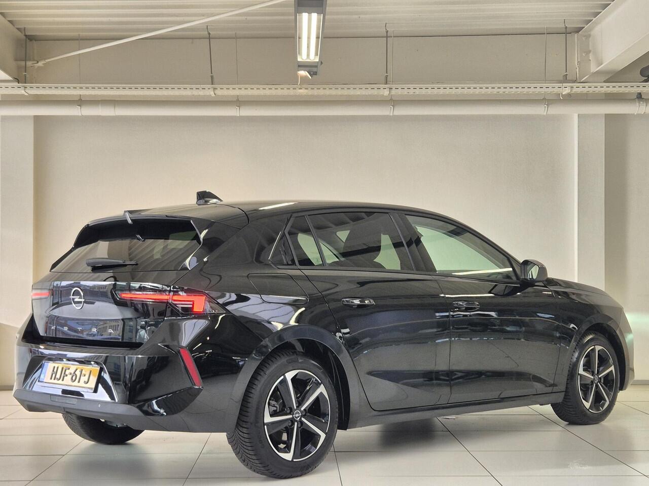 Opel ASTRA 1.2 Turbo Edition | Parkeersensoren Voor/Achter | Apple Carplay/Android Auto | Stoel/Stuurverwarming | AGR Comfortstoel |