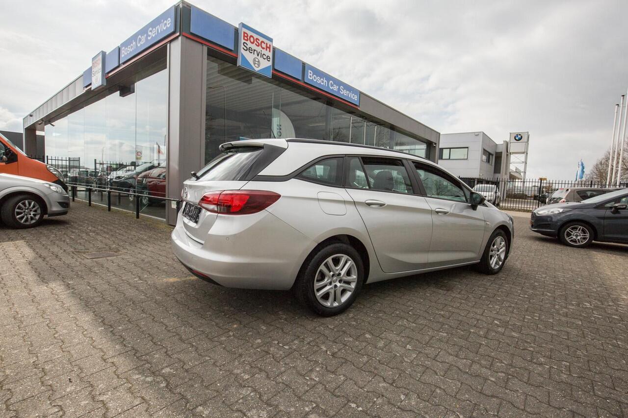 Opel ASTRA Sports Tourer 1.2 Edition 1 jaar garantie