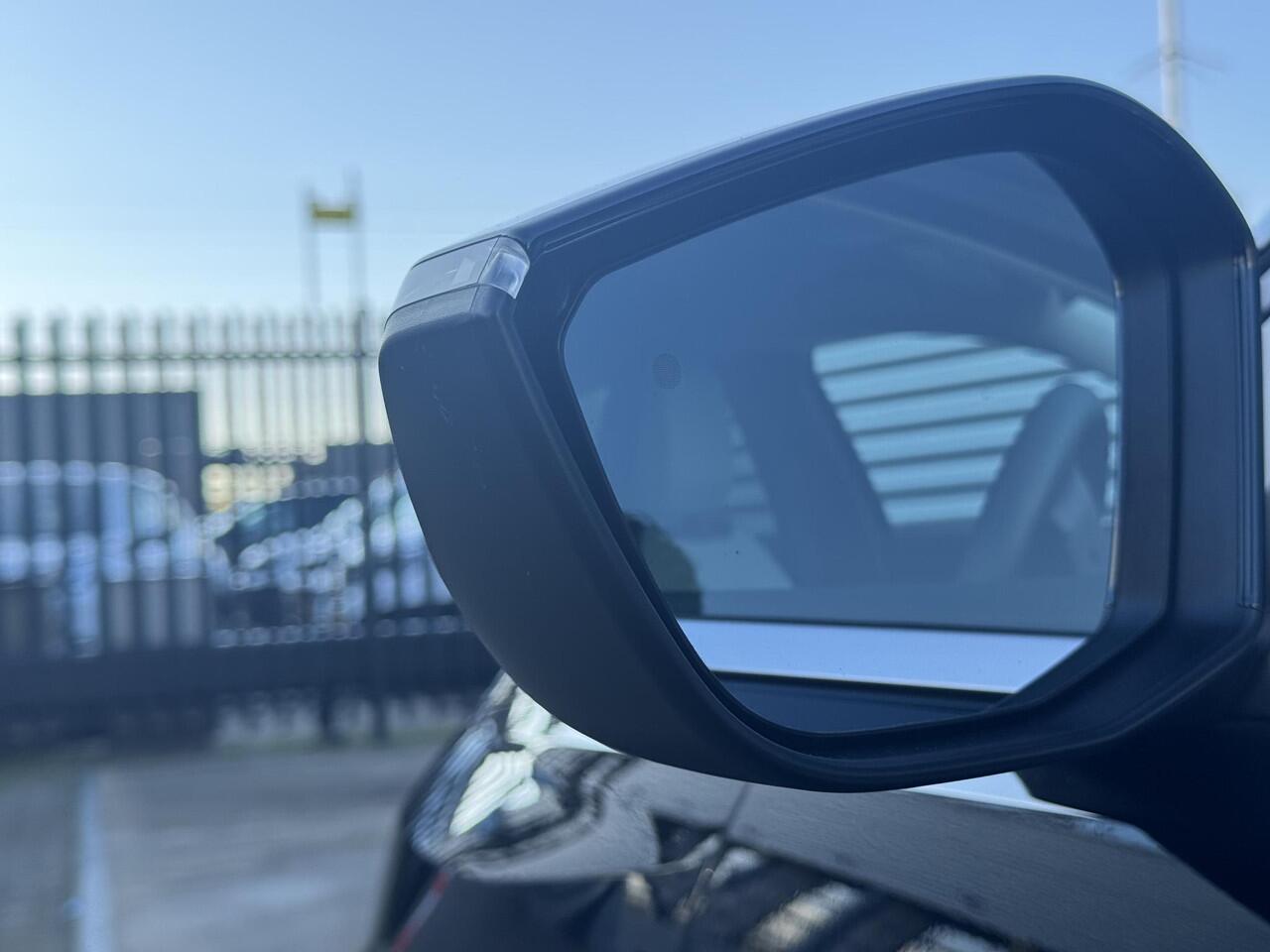 Opel ASTRA Elegance 1.2 Turbo 130pk | AGR-STOEL | KEYLESS | OPEL PURE PANEL | 180° CAMERA | DODEHOEK DETECTIE | ISOFIX | FULL LED |