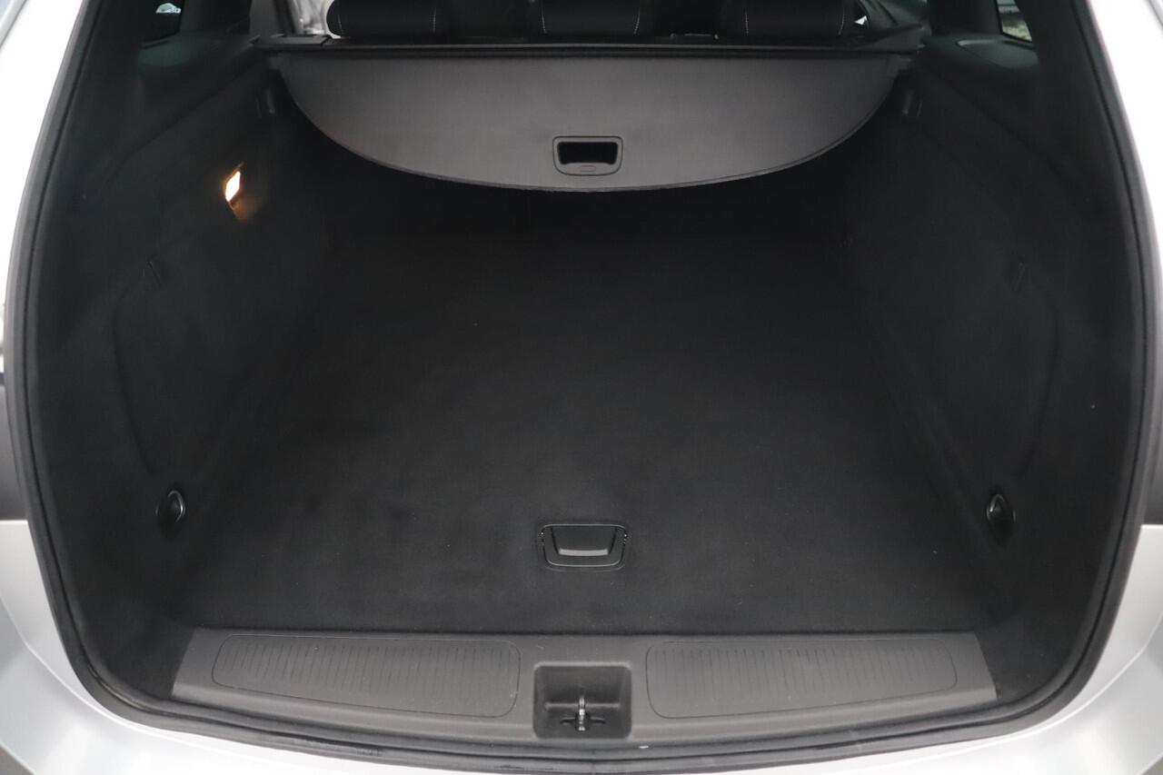 Opel ASTRA Sports Tourer 1.0 Turbo 120 Jaar Edition 16 inch Navigatie Carplay Android Clima Cruise Parkeersensor Getint Glas