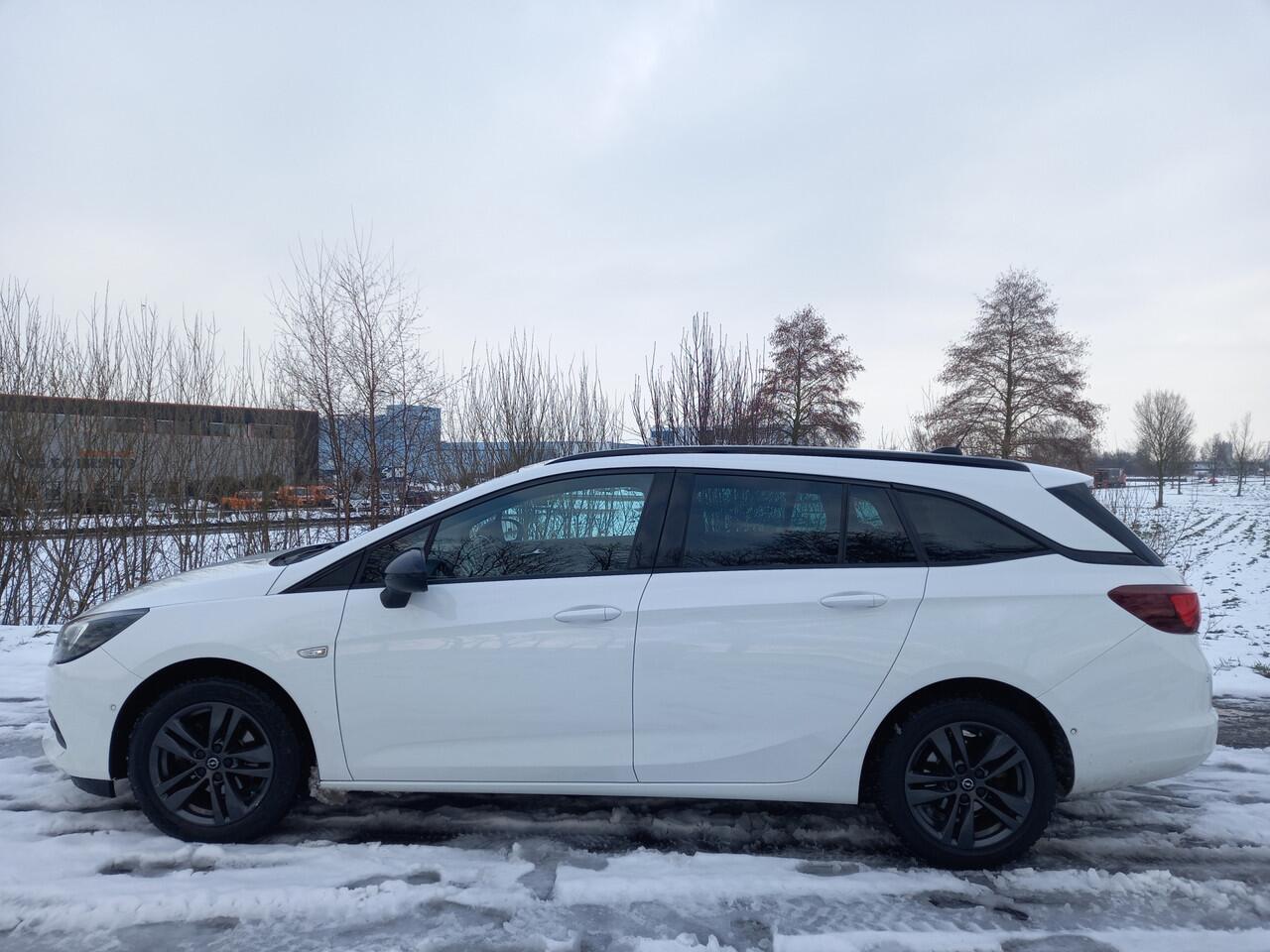 Opel ASTRA Sports Tourer 1.2 Design & Tech