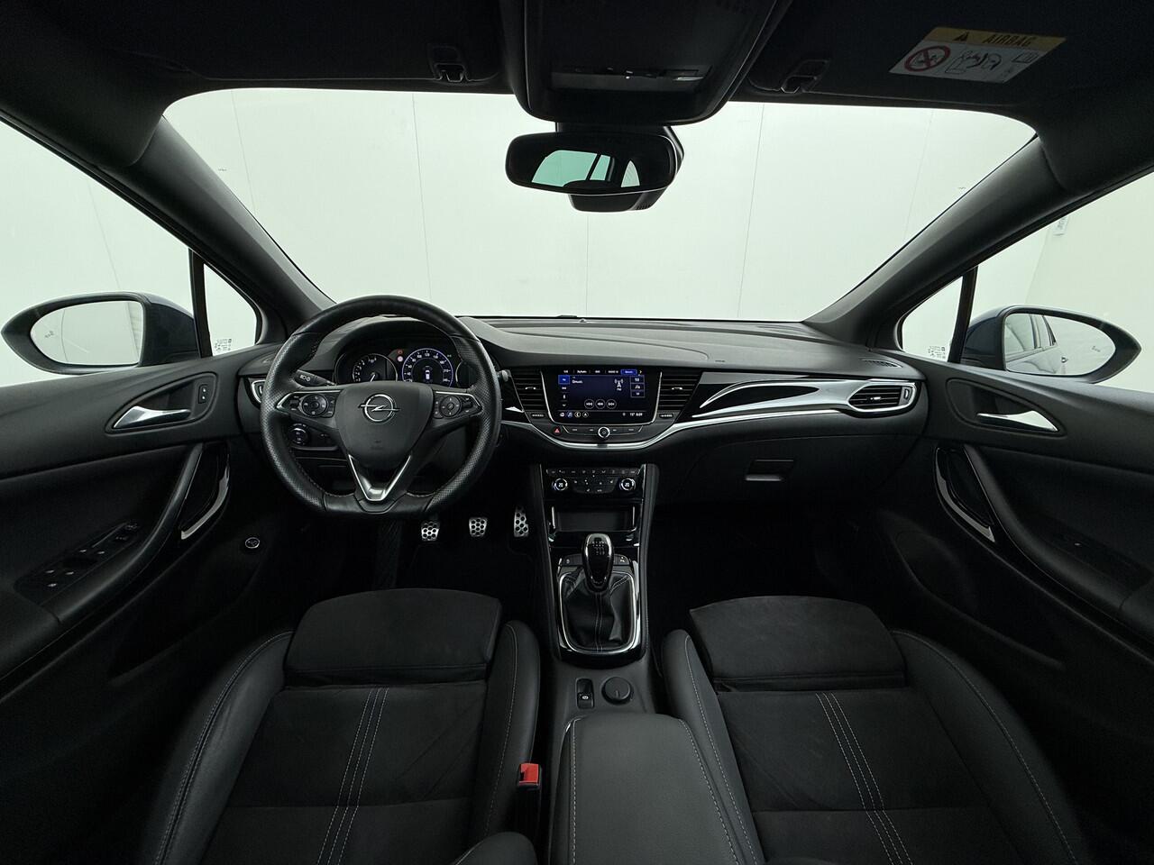 Opel ASTRA Sports Tourer 1.2T Leer/Alcantara Led-Matrix Navi Camera Park-Assist + PDC-a+v Innovation Bose®-Hifi Apple Carplay Android Keyless Dual-Ecc Elegance AGR-Comfort-Stoel+Stuur+Voorruitverwarming Elek.Achterklep Pdc Lane Assist DAB Regen-Lichtsensor Bordherke