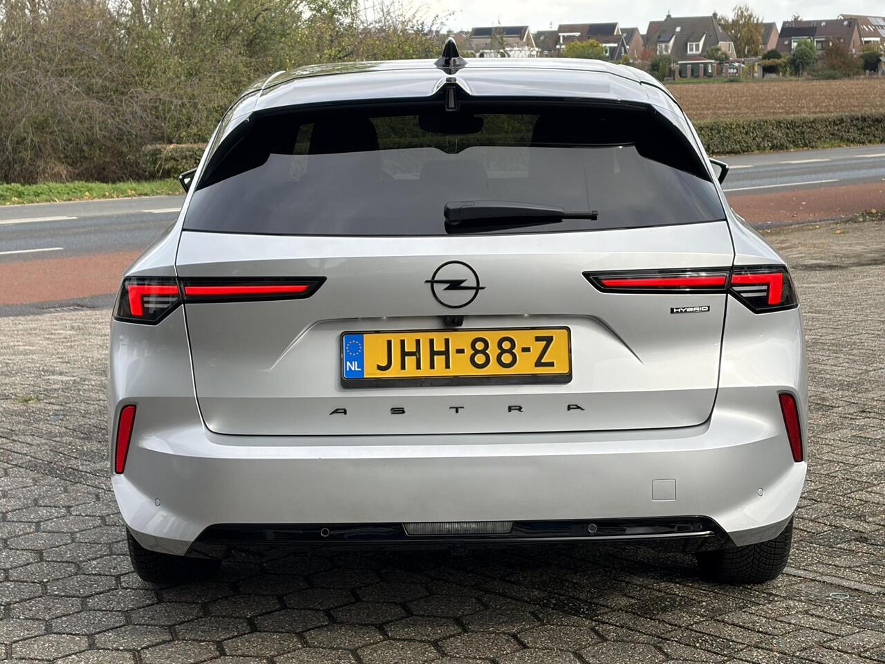 Opel ASTRA Sports Tourer 1.2 Turbo Hybrid GS CAMERA | KLIMA | NAVI | BOVAG!