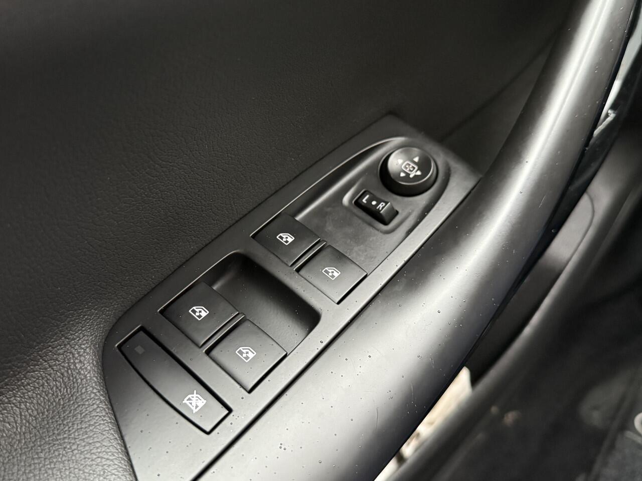 Opel ASTRA Sports Tourer BWJ 2021 1.2 131 PK Business Elegance FULL LED | HALF LEDER | CAMERA | STOELVERW. | STUURVERW. | CARPLAY + ANDROID | NAVI | CLIMA | CRUISE | DAB | LMV | PDC