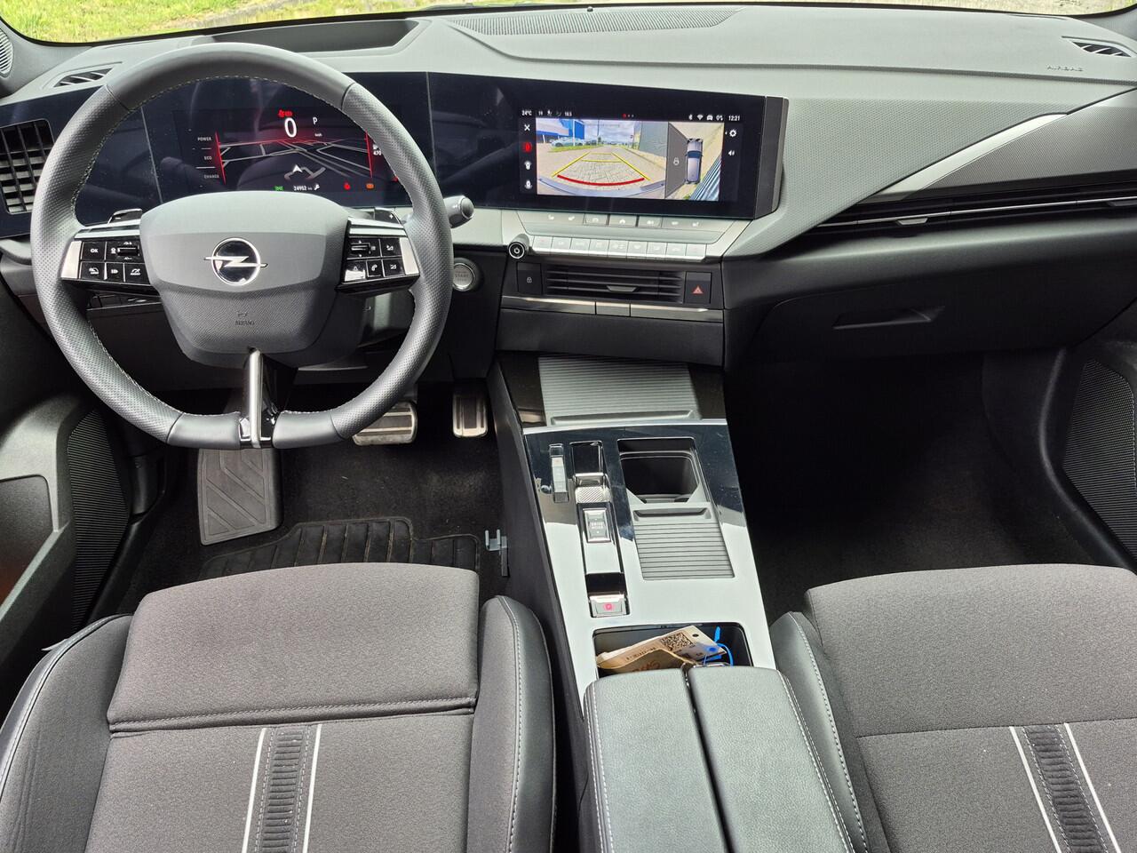 Opel ASTRA Sports Tourer 1.2 Turbo Hybrid GS | Automaat | Camera voor en achter | AGR Bestuurdersstoel | Stoel en Stuurverwarming | Navigatie | Apple Carplay en Android Auto | Zwart dak en Zwarte Velgen | Voorruit Projectie |