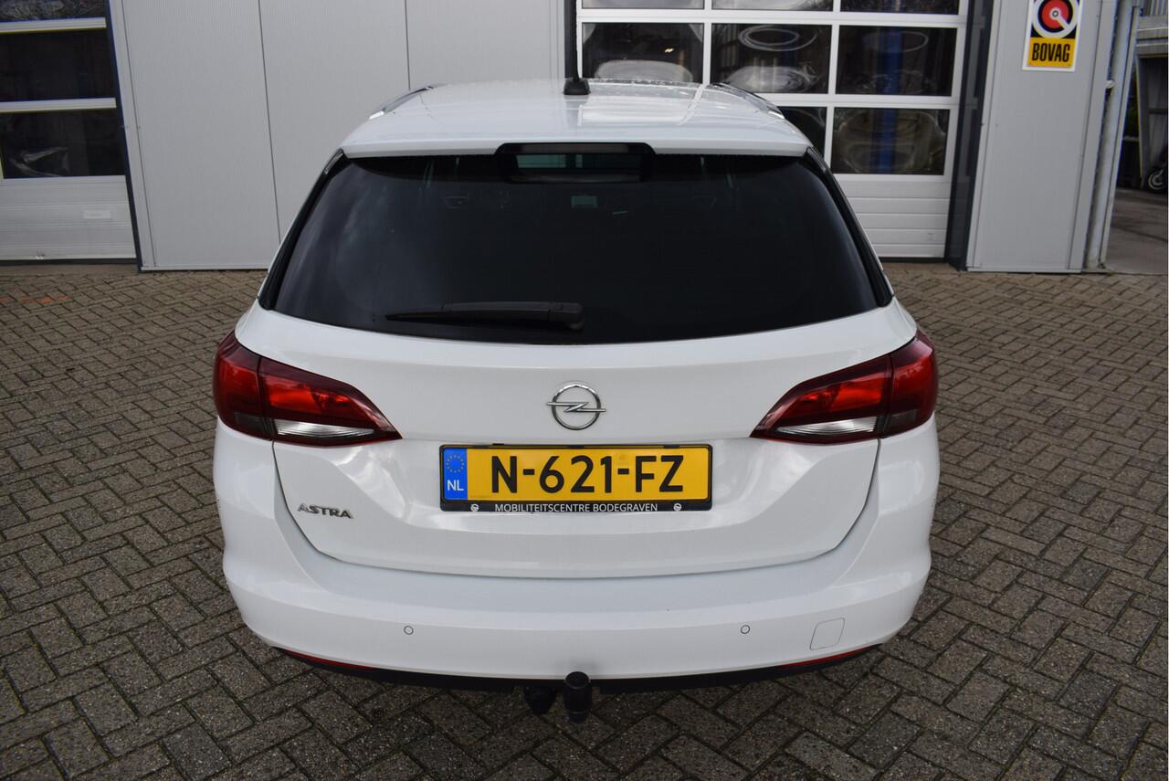 Opel ASTRA Sports Tourer 1.2 Business Elegance | Trekhaak | Camera | NL-Auto
