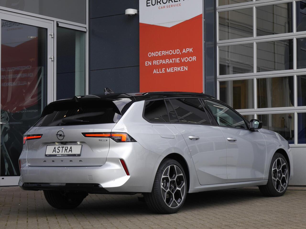 Opel ASTRA Sports Tourer 1.2 Turbo Hybrid GS | Nieuwe auto | Rondom camera | 18 inch lichtmetalen velgen | Stoel en stuurverwarming | Head up display | Panoramadak | Full options