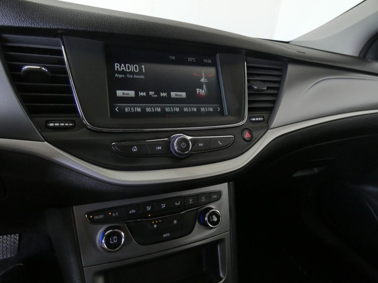 Opel ASTRA Sports Tourer 1.2 Edition