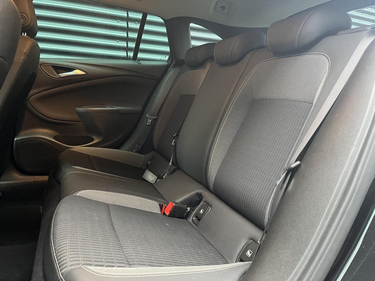 Opel ASTRA ST Elegance 1.2 Turbo 110pk | AGR-STOEL | NAVI PRO | KEYLESS | CAMERA | ISOFIX |