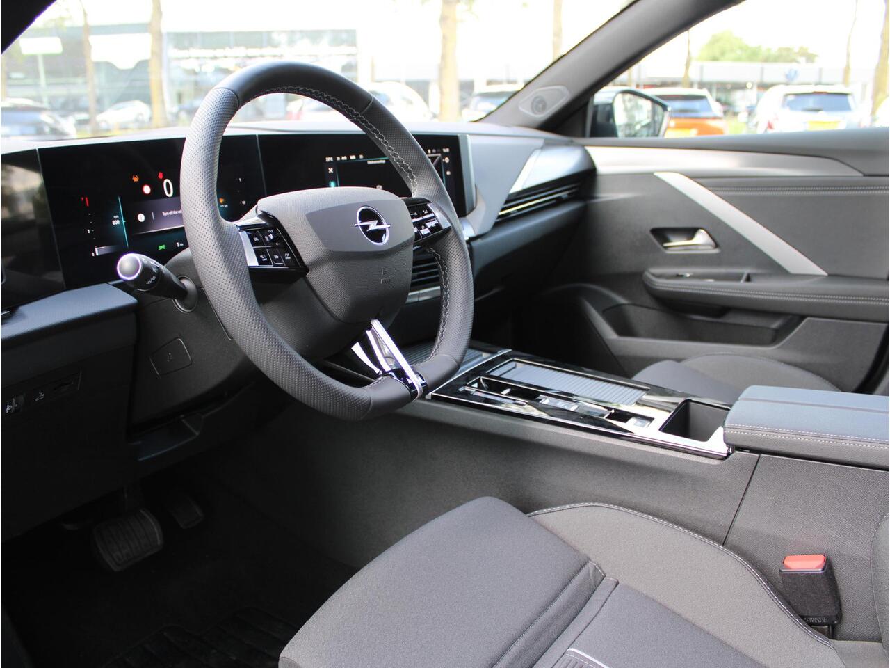 Opel ASTRA Sports Tourer 1.2 Turbo GS VOORRAAD KORTING