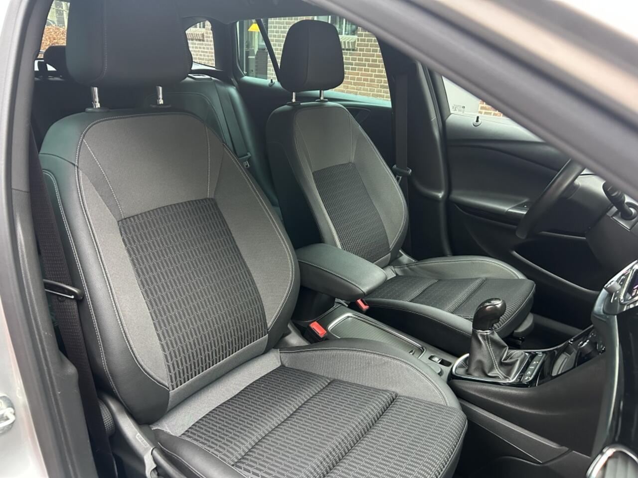 Opel ASTRA Sports Tourer 1.2 130pk Eleg. Navi, Camera, Carplay, Trekhaak, NL-auto