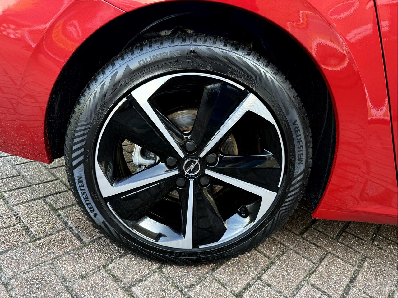 Opel ASTRA Sports Tourer 1.2 130pk Level 4 17''Lmv, Trekhaak, Camera, App Connect