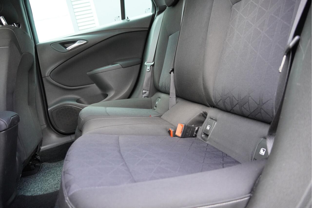 Opel ASTRA Sports Tourer 1.0 Turbo 120 Jaar Edition BJ2019 Lmv 16" | Led | Pdc | Navi | Climate control | Cruise control | Extra getint glas