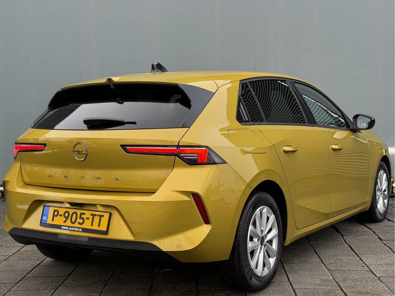 Opel ASTRA BWJ 2022 | 1.2 131PK Business Edition | CLIMA | NAVI | STOELVERW | PRIVACY GLASS | CAMERA A |