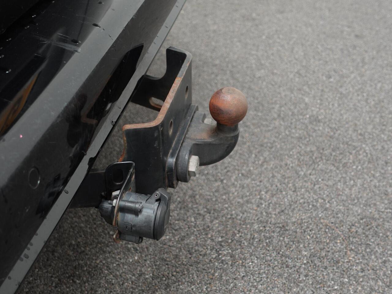 Opel COMBO 130pk Automaat L2H1 Edition Navi App-connect DAB Trekhaak Imperiaal