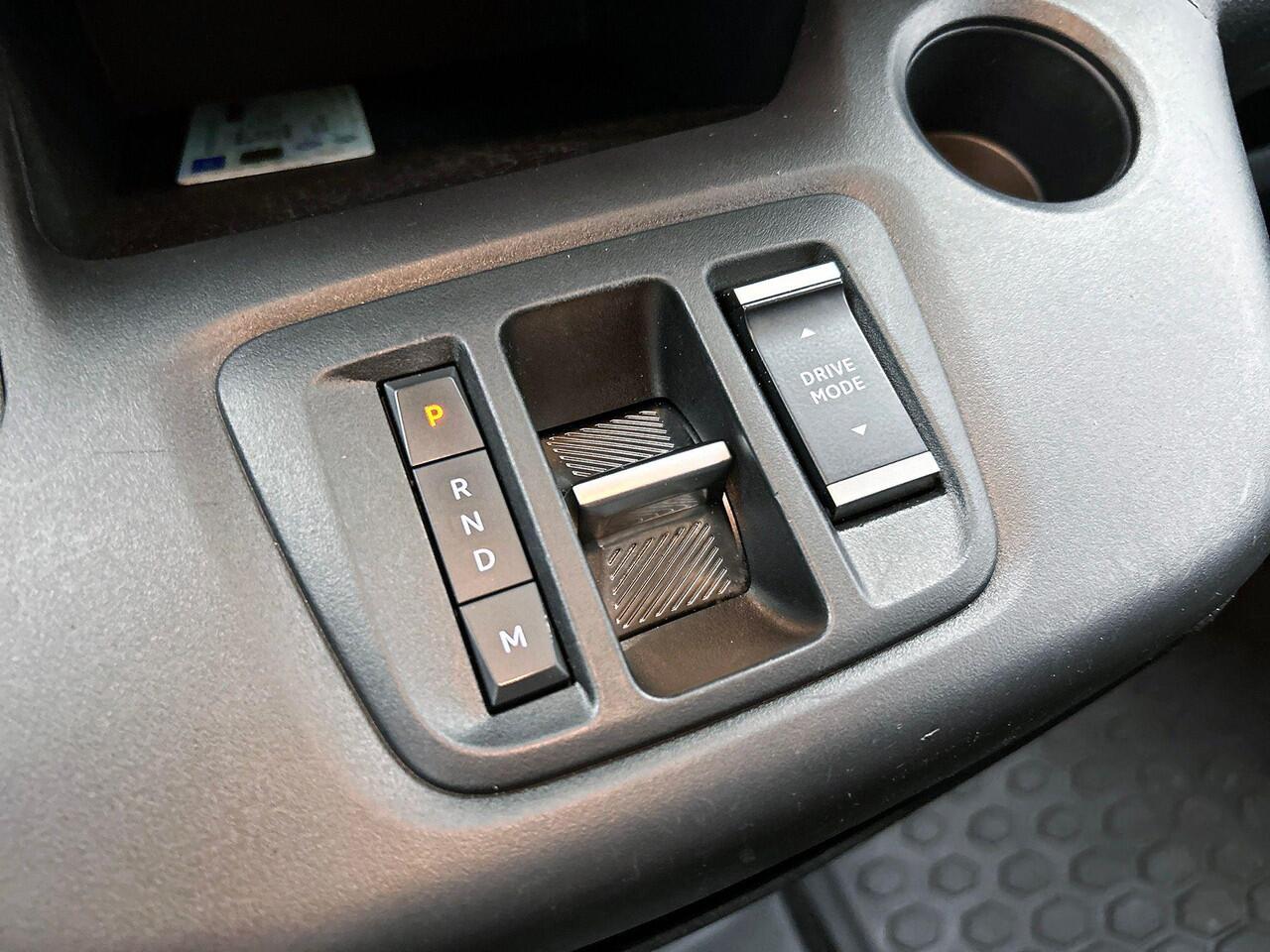 Opel COMBO 1.5D L2H1 Edition Airco Navi PDC Achter App-connect DAB+ Trekhaak 2-zits