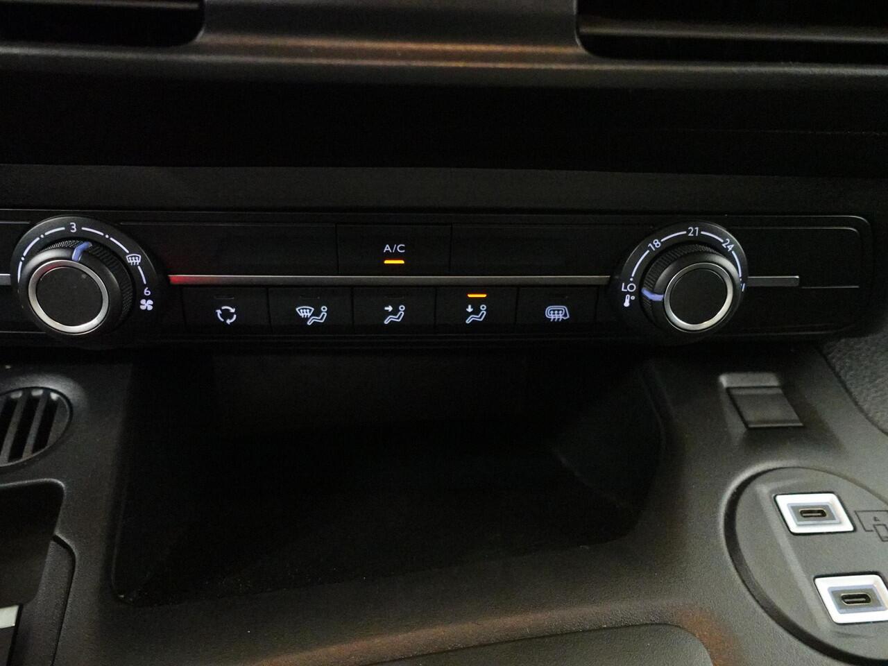 Opel COMBO 1.5 BlueHDi 130 S&S L2 Automaat Apple Carplay / Android Auto Navigatie Trekhaak Airco Camera Cruise Control Parkeersensoren V+A DAB