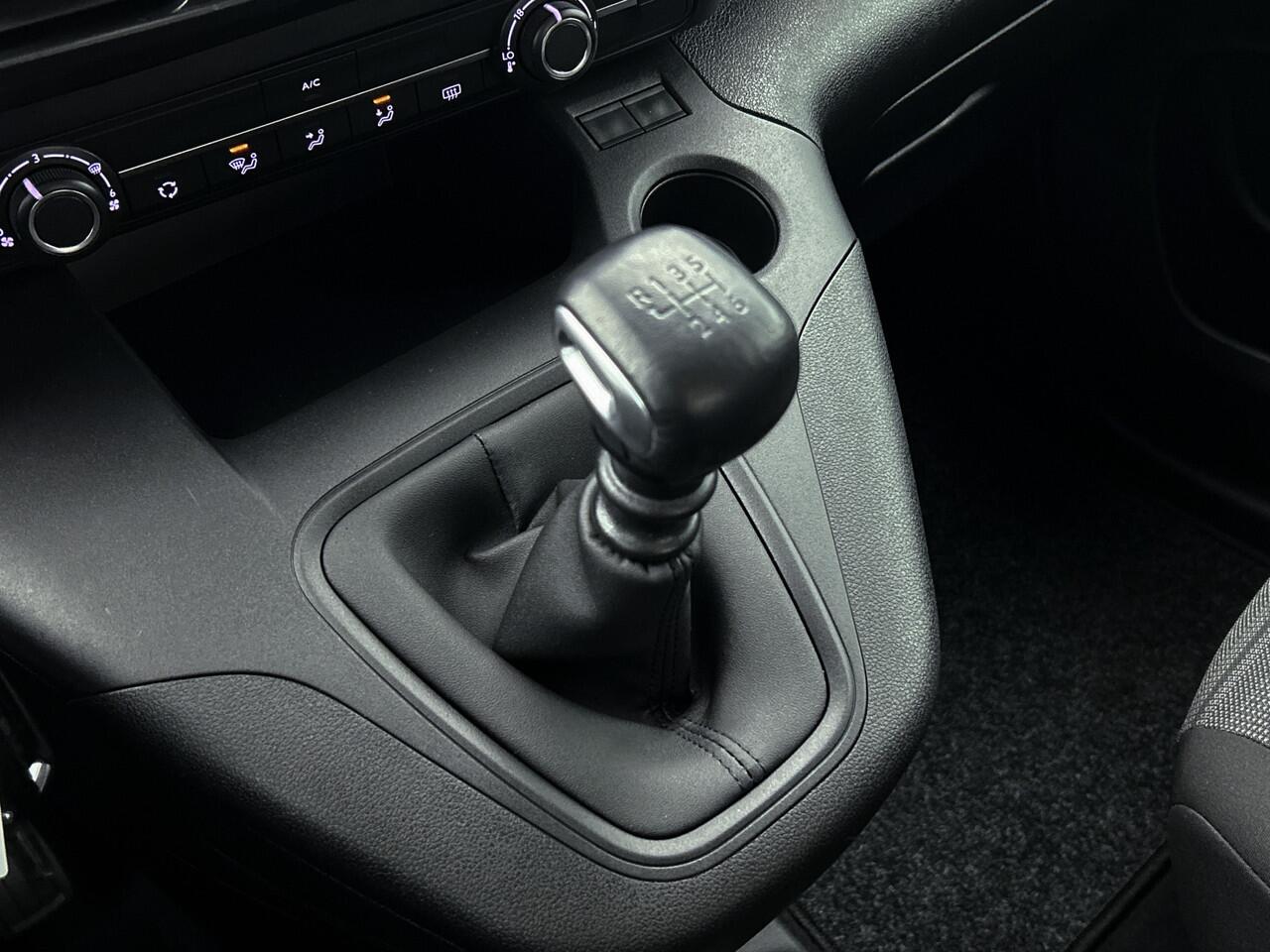 Opel COMBO LIFE 1.2 Turbo Direct leverbaar! Rolstoelauto