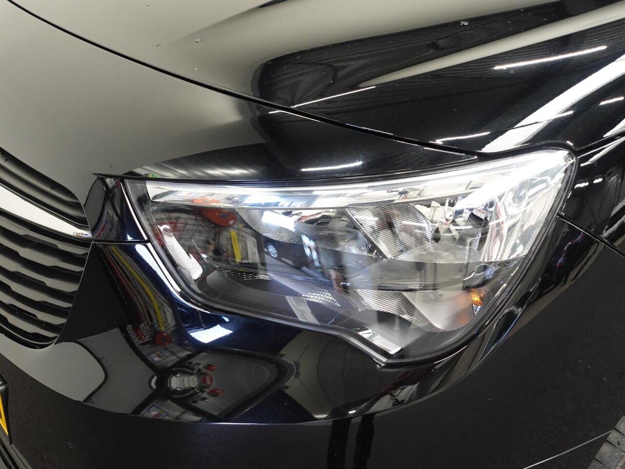 Opel COMBO 130pk Automaat L2H1 Edition Navi App-connect DAB Trekhaak Imperiaal