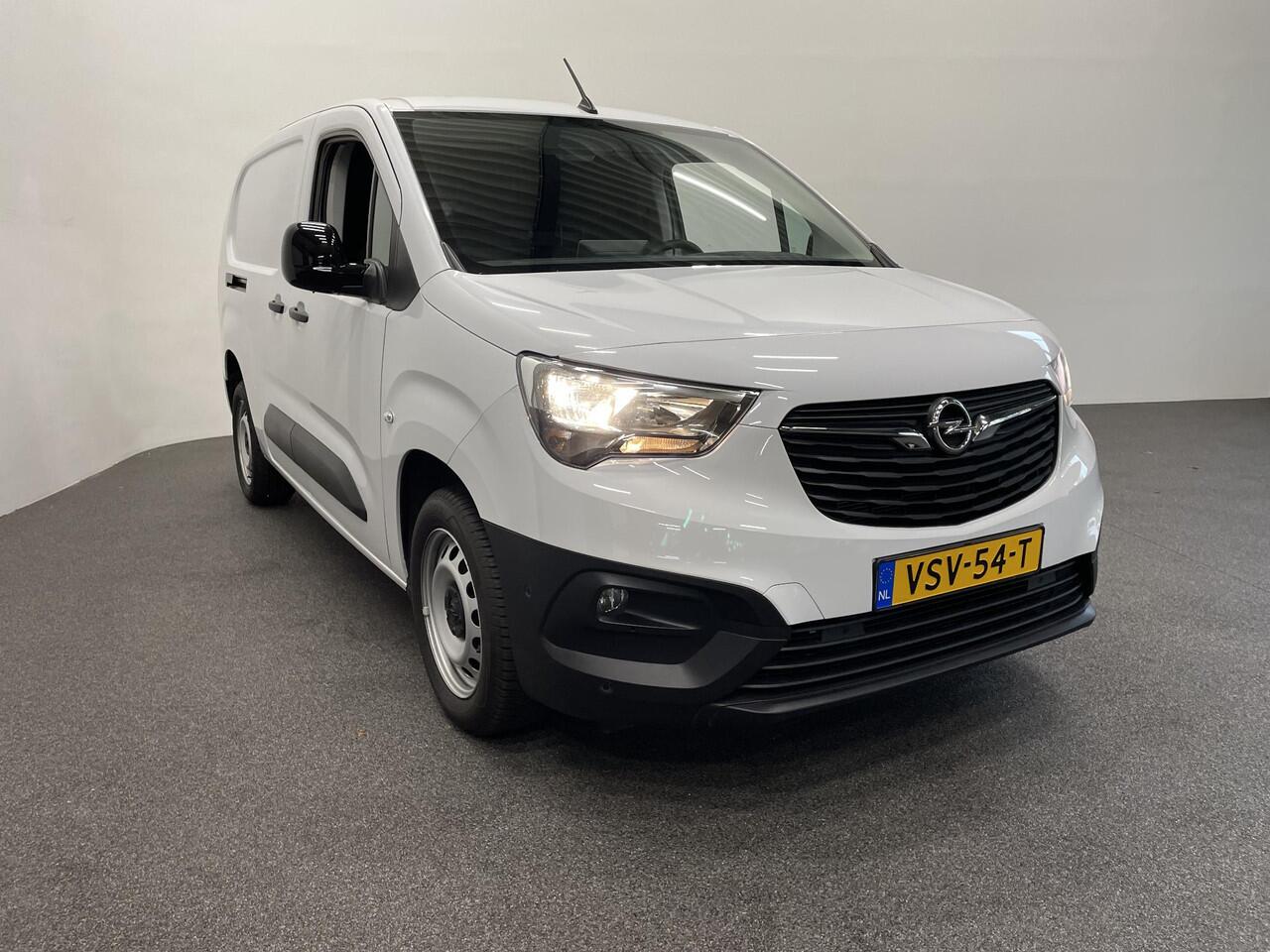 Opel COMBO 1.5D L2H1 Standaard Navi Airco Cruise Control PDC Achter