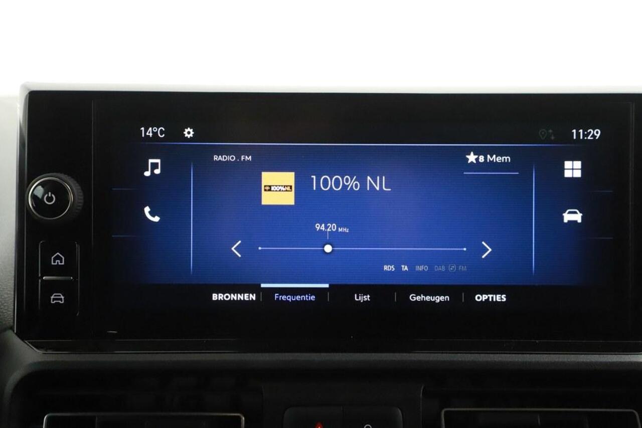 Opel COMBO 1.5D L2 102pk BPM VRIJ! Camera/AC/VC/Carplay /Vloer en wandbetimmering/Trekhaak