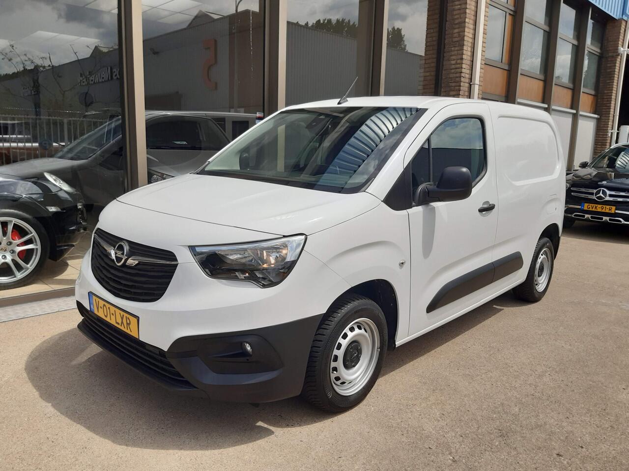 Opel COMBO 102Pk Airco Cruisecontrol Achteruitrijcamera 35925 KM !