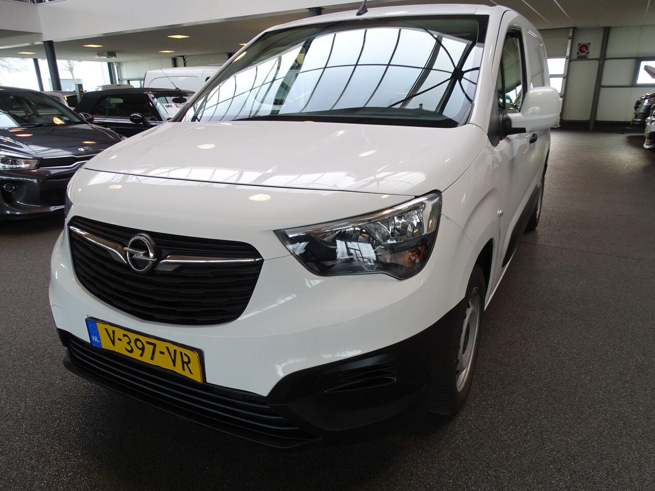 Opel COMBO 1.6D L2H1 Edition Lang, Navi, Apple carplay, trekhaak, airco Cruise Etc.