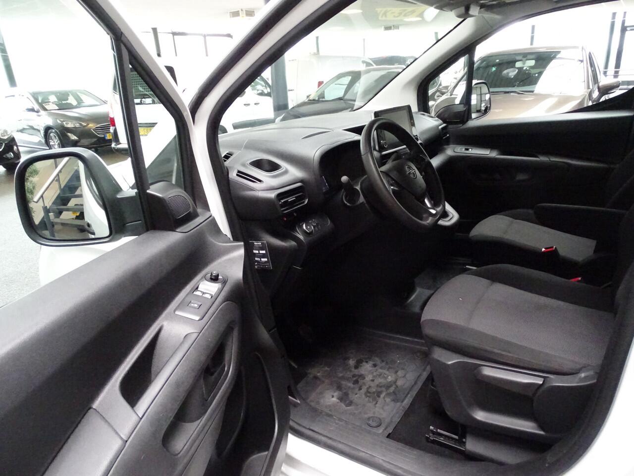 Opel COMBO 1.5D L2H1 Edition maxi, Carplay, Navi, Cruise, Airco, Etc.