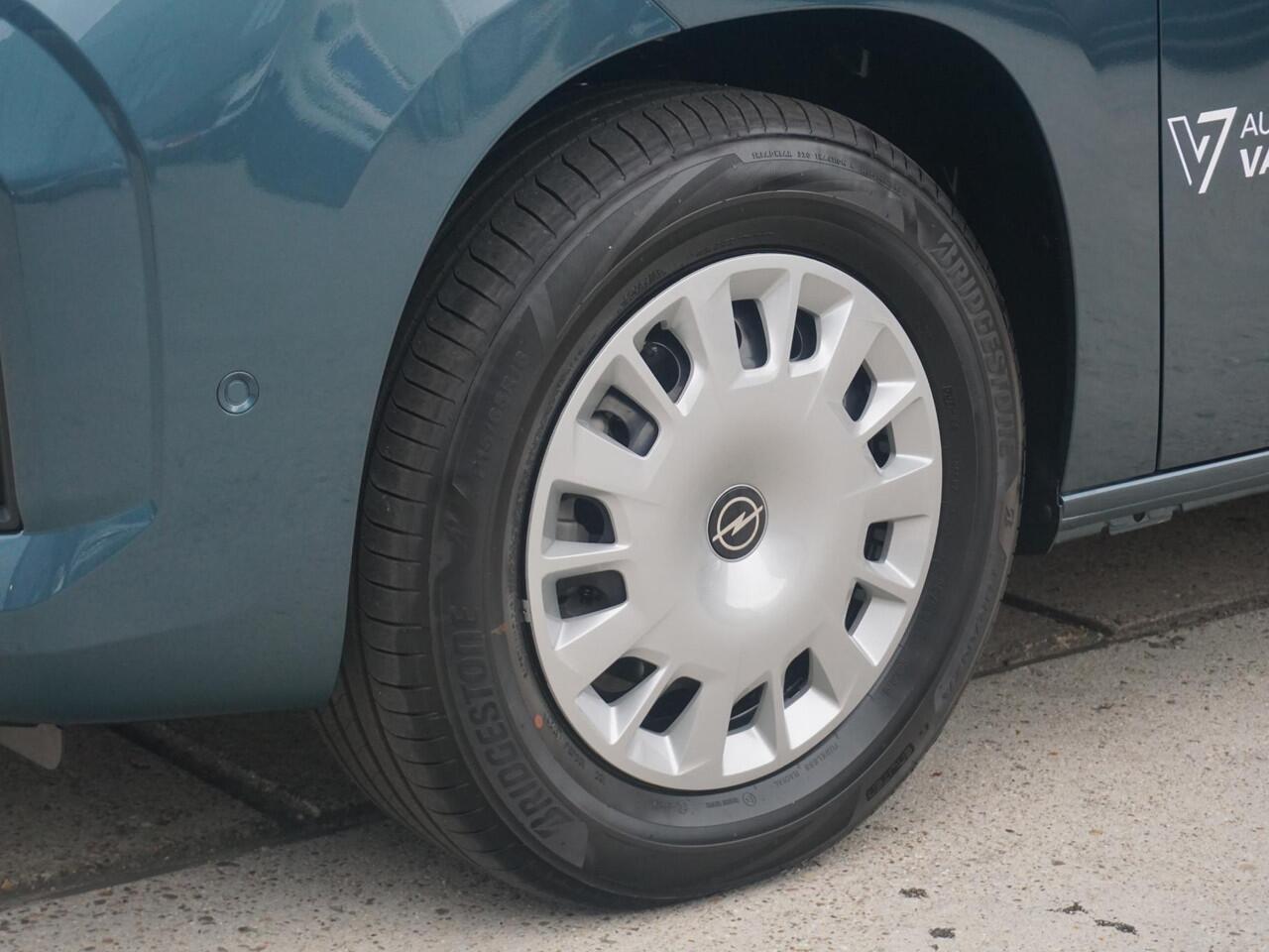 Opel COMBO Electric L1 50 kWh. | tot 8 jaar garantie | 3 zitplaatsen | Pakket Comfort Connect | Pakket Drive Assist | Pakket Look | Climate Control | rijklaarprijs