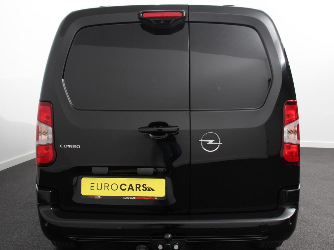Opel COMBO 1.5 BlueHDi 130PK L2 Automaat Apple Carplay / Android Auto Navigatie Trekhaak Airco Camera Cruise Control Parkeersensoren V+A DAB