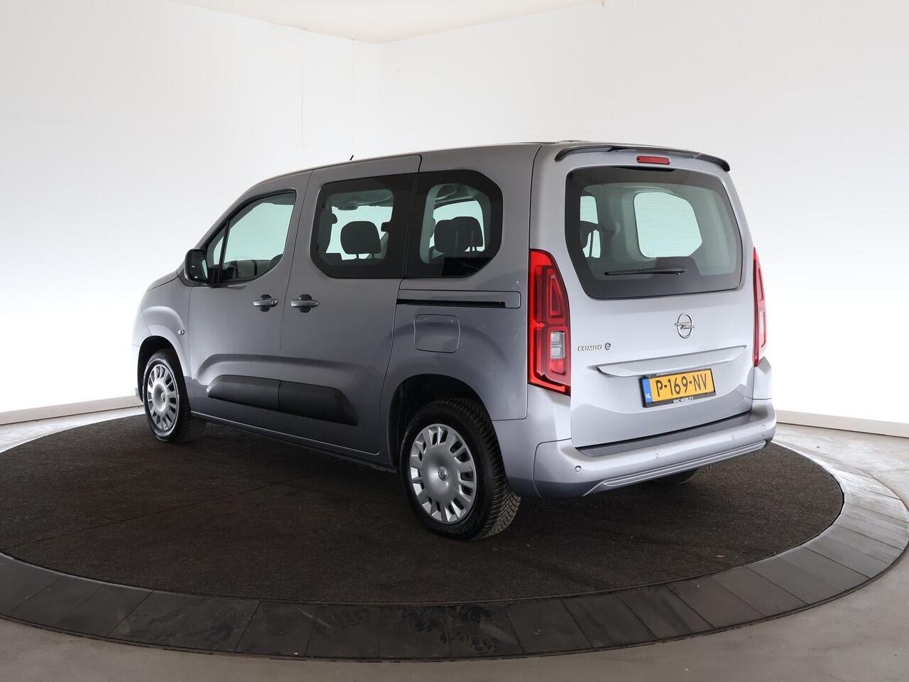 Opel COMBO Combo-e Life L1H1 Edition 50 kWh | 94% SoH | Navi | PDC | Camera | Clima |* 27 t/m 31 dec eindejaarsshow!!