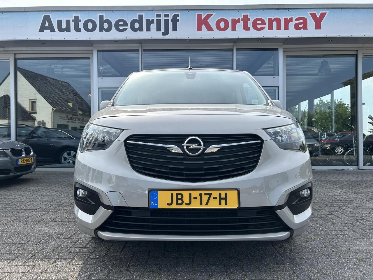 Opel COMBO Life 1.2 Turbo L1H1 Edition 100% dealer onderhouden/navi/airco/pdc/nieuwstaat