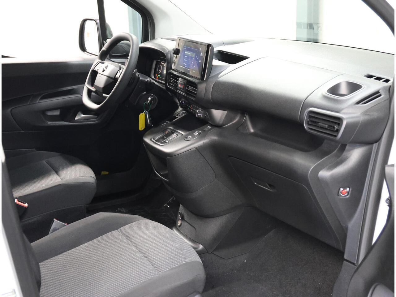 Opel COMBO Electric L1 50 kWh | Antislip (9mm) | Houten Zijwanden | DAB + | Comfortstoel |