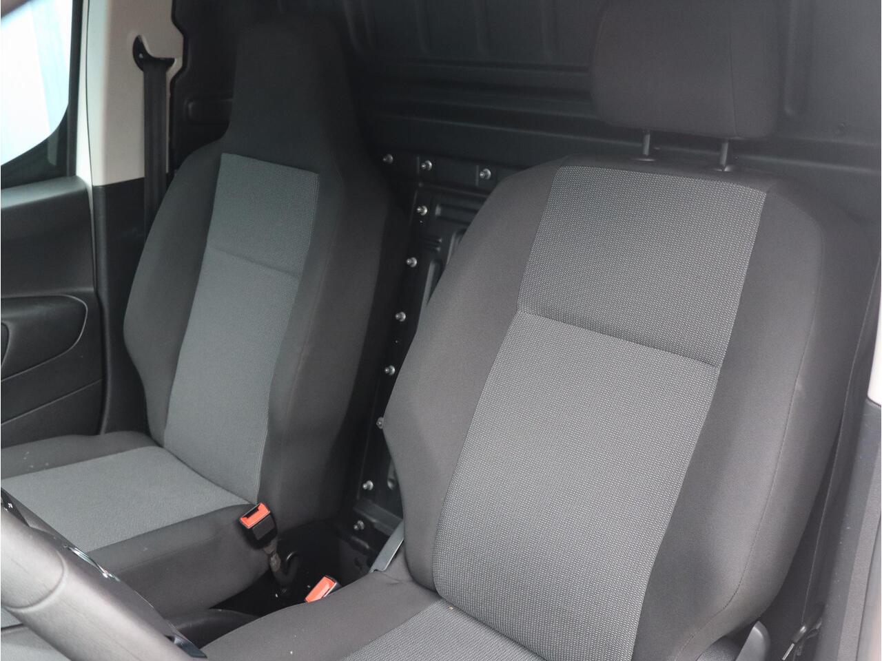 Opel COMBO GB L1H1 Edition 1.5 BlueHDi 100pk | NAVI | TREKHAAK | IMPERIAL | AIRCO |