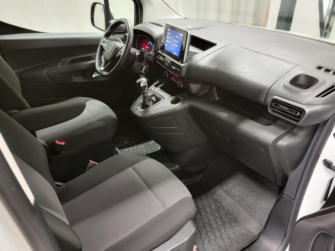 Opel COMBO 1.2Turbo 111pk Benzine!