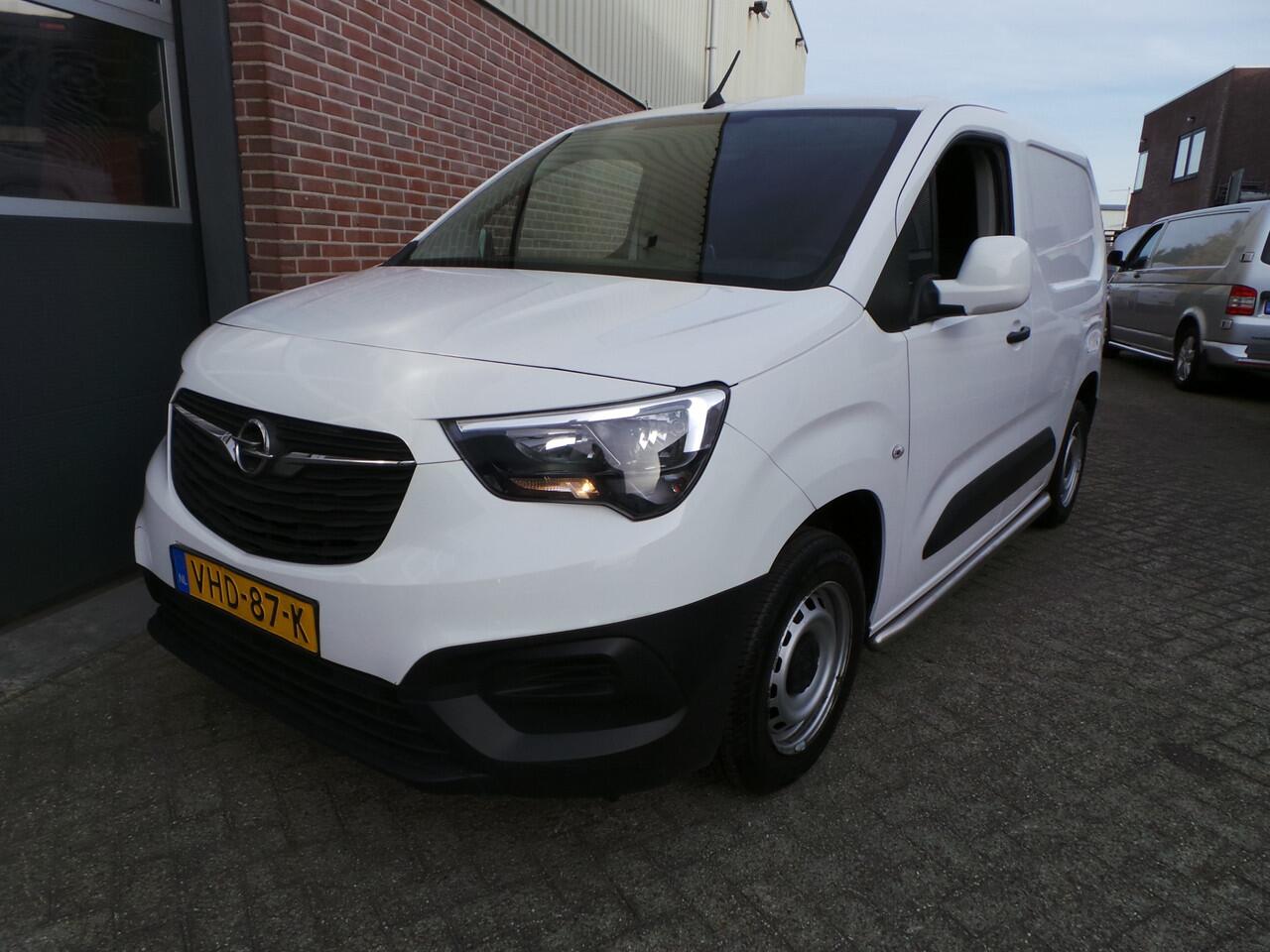Opel COMBO 1.5D L1H1 102pk Edition Airco,Gr-Scherm,Pdc,Enz