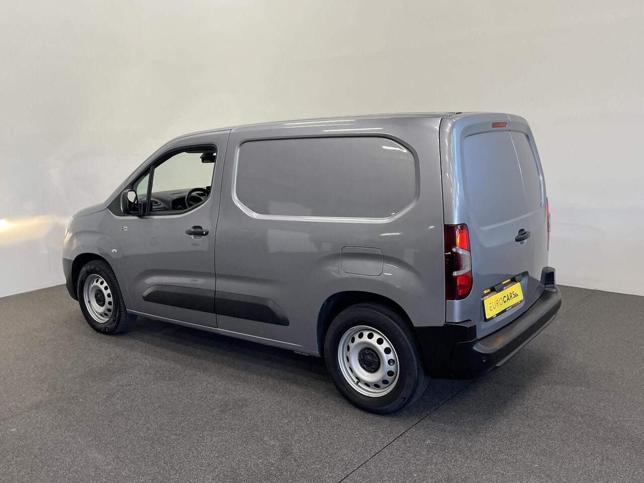 Opel COMBO Combo-e L1H1 50 kWh Automaat Navigatie Apple Carplay/Android Auto Cruise Control Stoelverwarming Airco