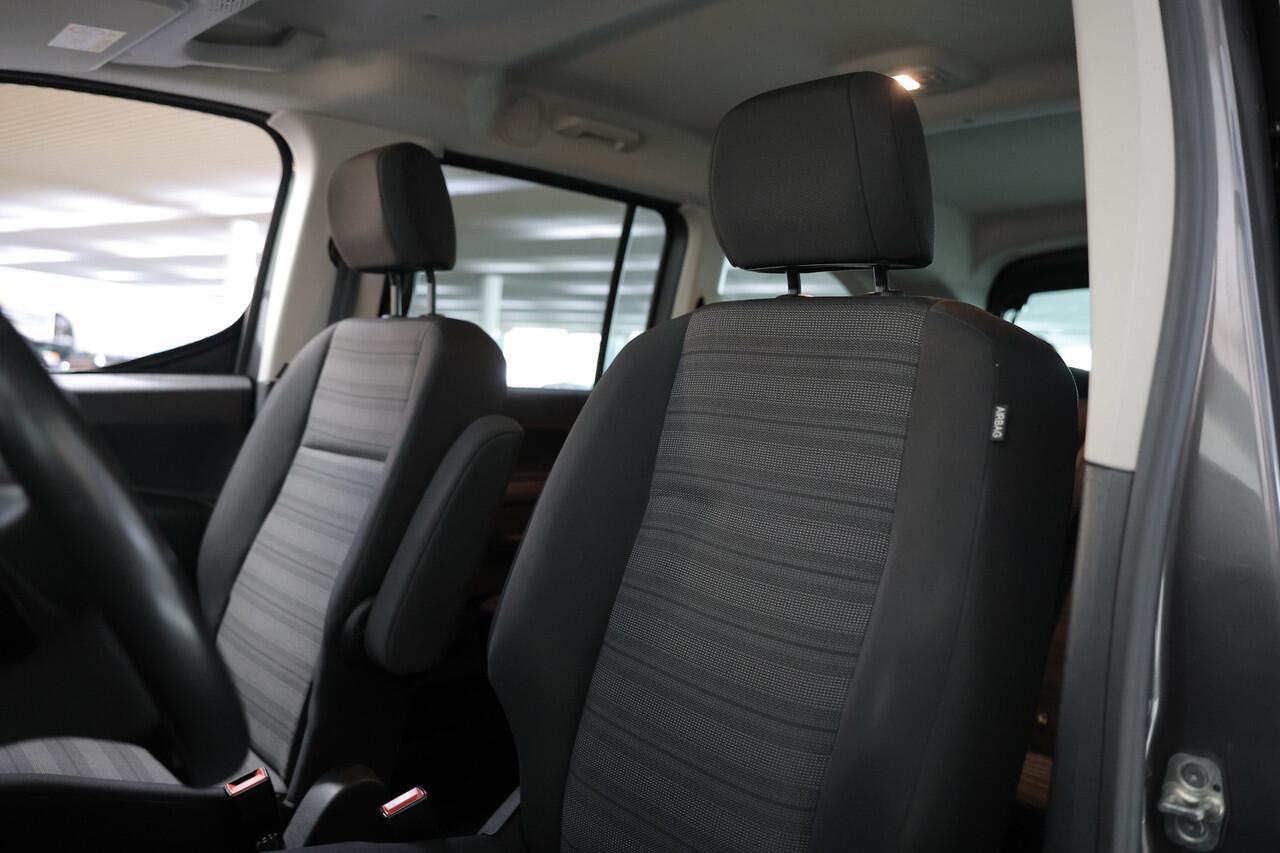 Opel COMBO 1.5 Turbo Innovation 7pers AUTOM Carplay TREKH 360Cam Side/Lane-Assist '22