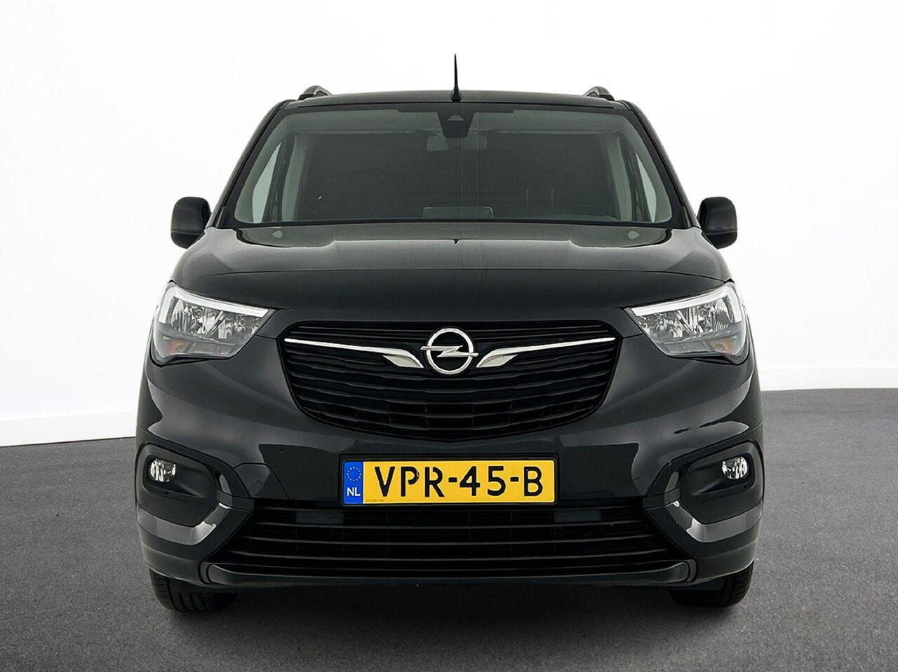 Opel COMBO 1.5D L2H1 Edition Airco Navi PDC Achter App-connect DAB+ Trekhaak 2-zits