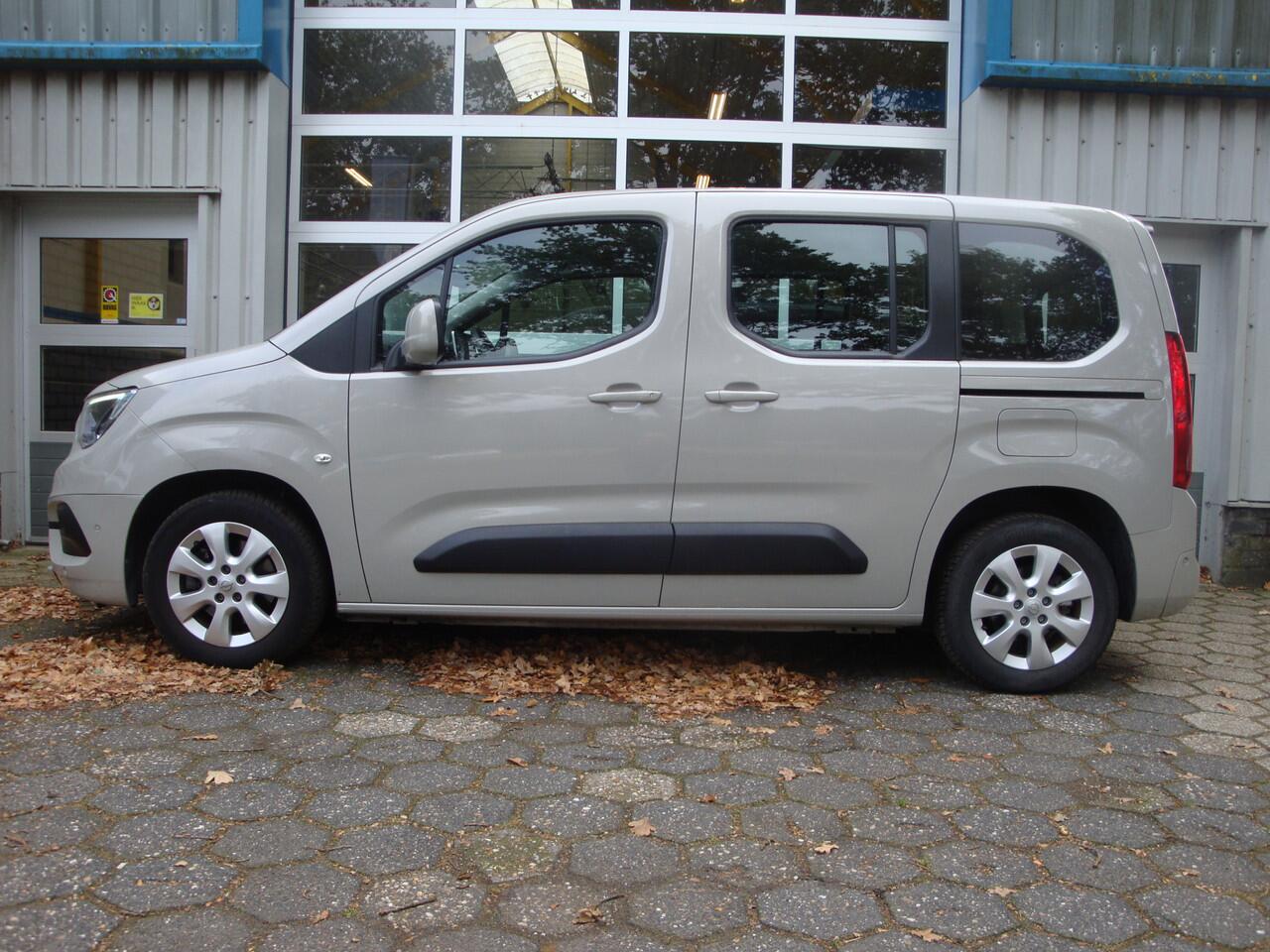 Opel COMBO Life 1.2 Turbo L1H1 Edition