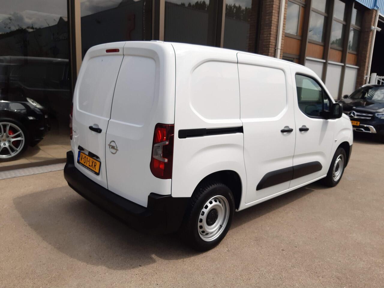 Opel COMBO 102Pk Airco Cruisecontrol Achteruitrijcamera 35925 KM !