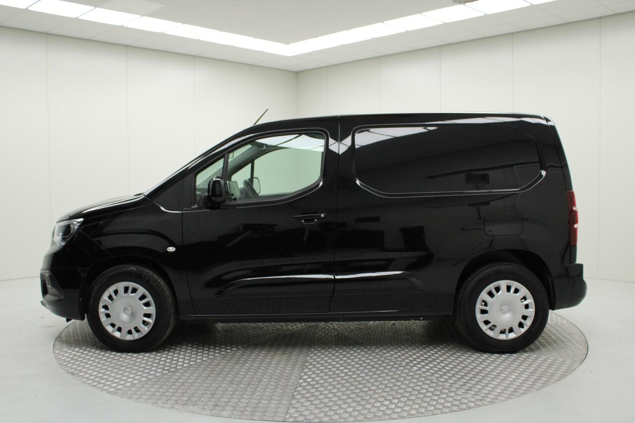 Opel COMBO Electric 136 L1 50kWh | trekhaak (intrekbaar) | Navi Full Map / Climate / Cruise