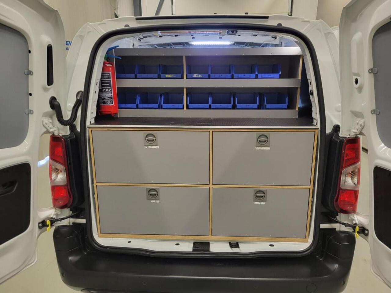 Opel COMBO 1.5D 130pk L2/H1 Automaat Euro 6!