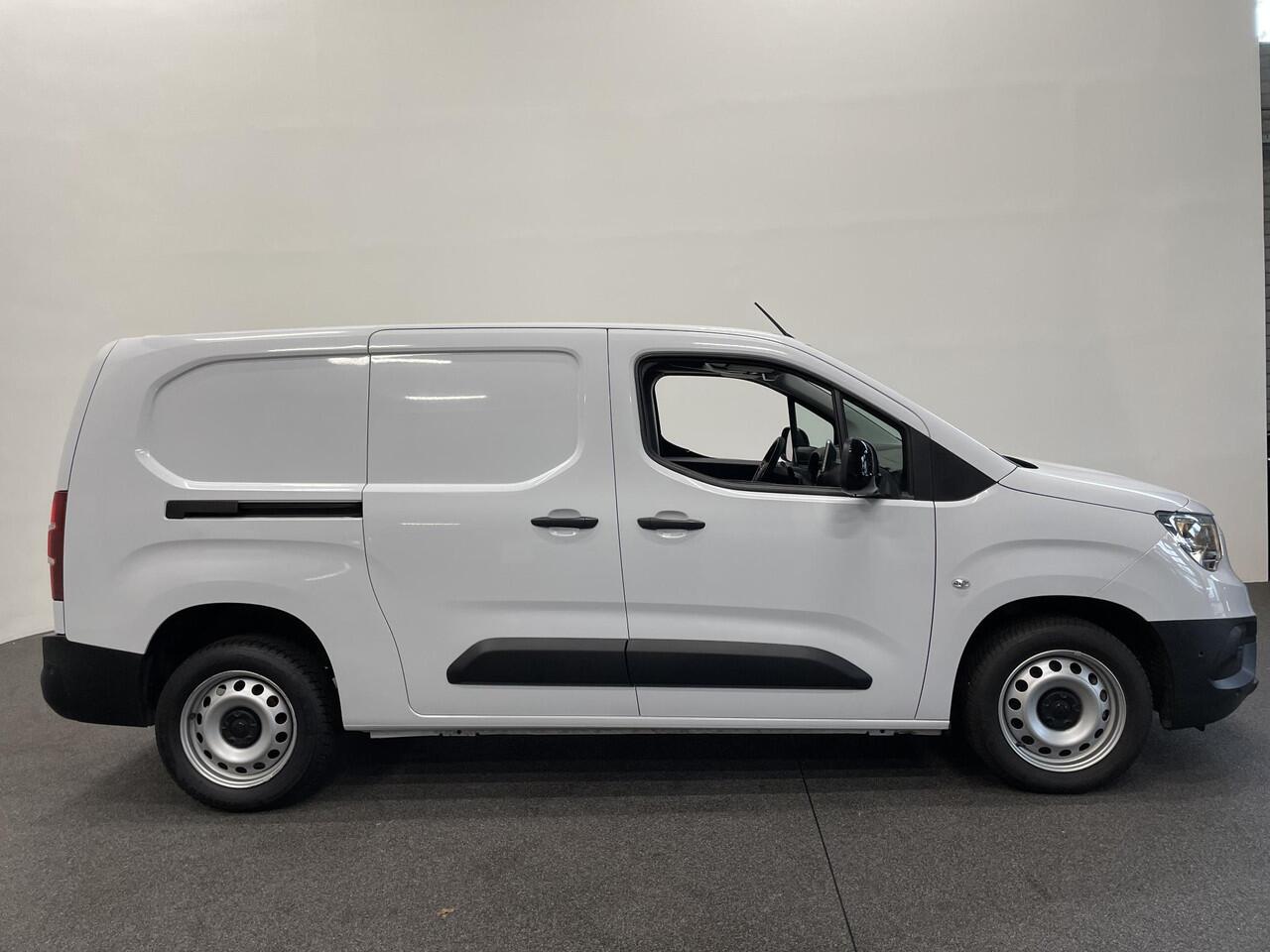 Opel COMBO 1.5D L2H1 Standaard Navi Airco Cruise Control PDC Achter